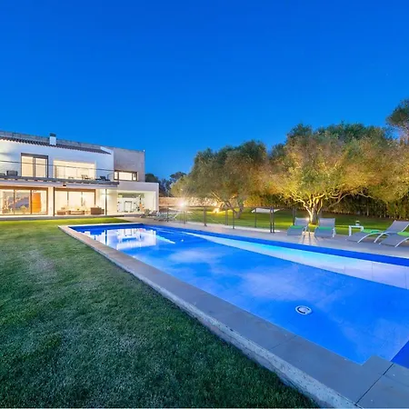 Son Oliver Villa *